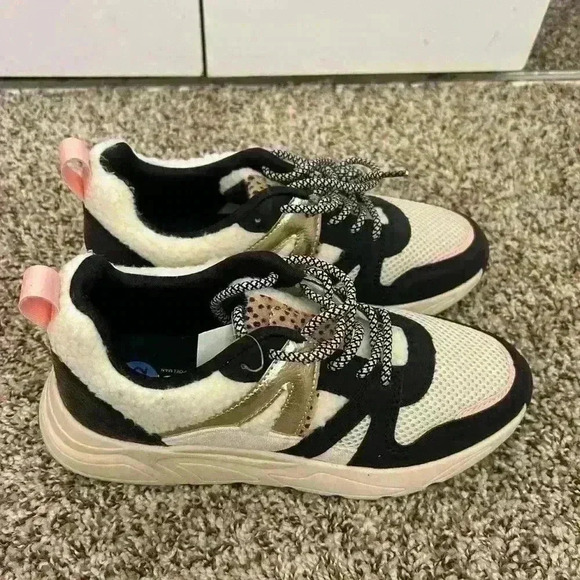 Posh by poleman sneakers tennis shoes - Picture 2 of 6